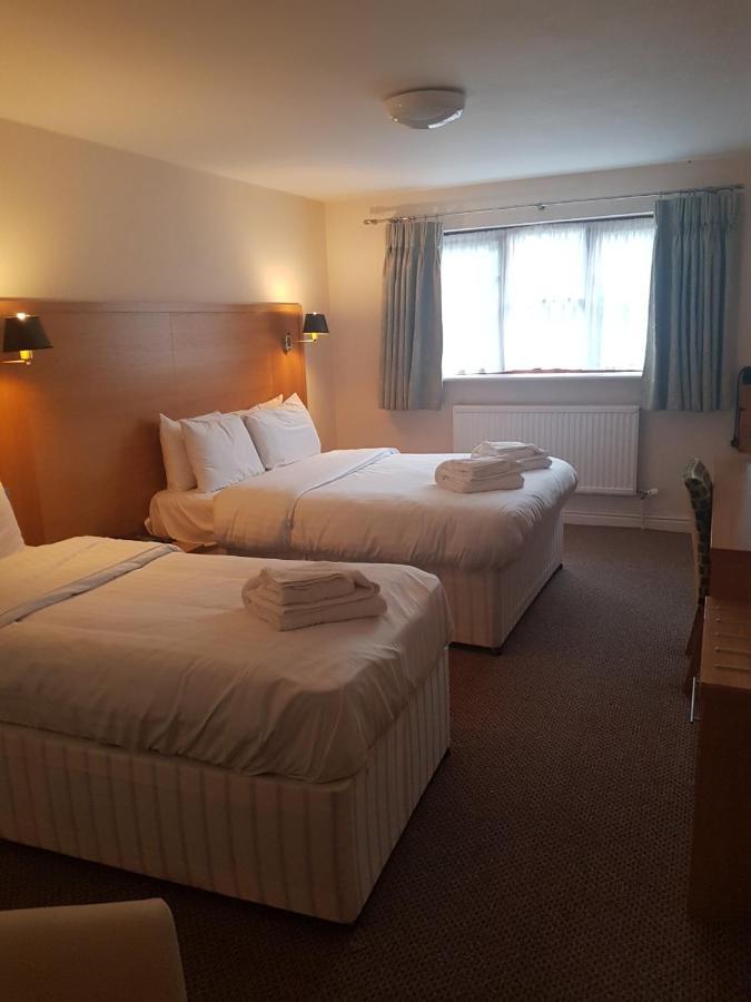 Marsh Farm Hotel Swindon Exterior photo