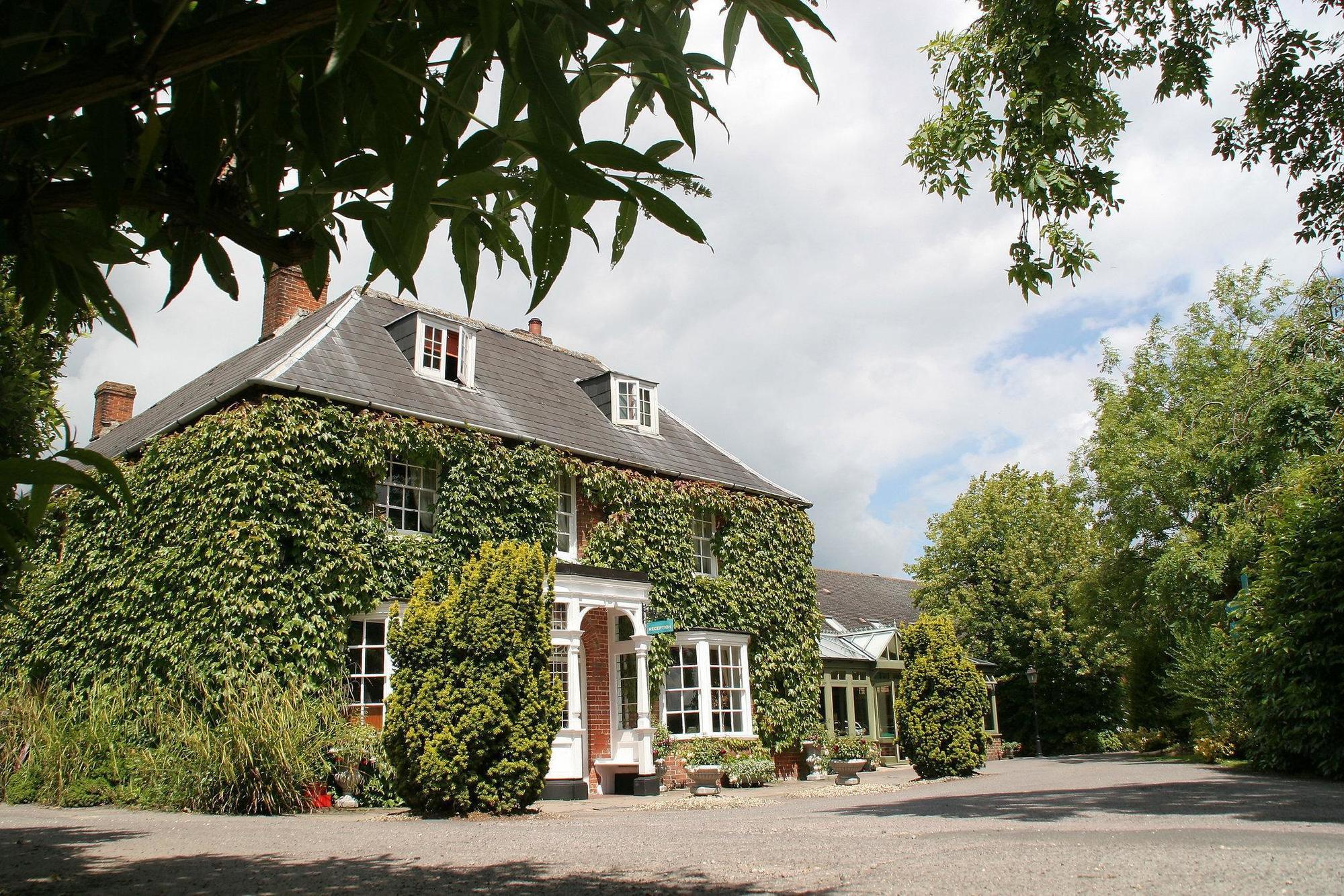 Marsh Farm Hotel Swindon Exterior photo